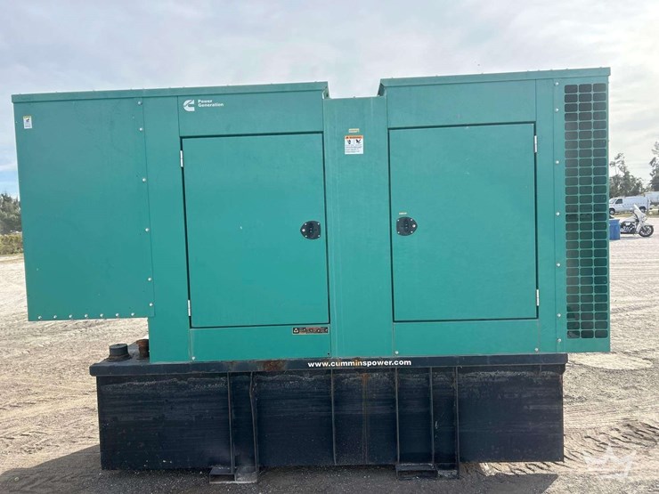 2013-cummins-dsgab-125kw-standby-diesel-generator-image-11