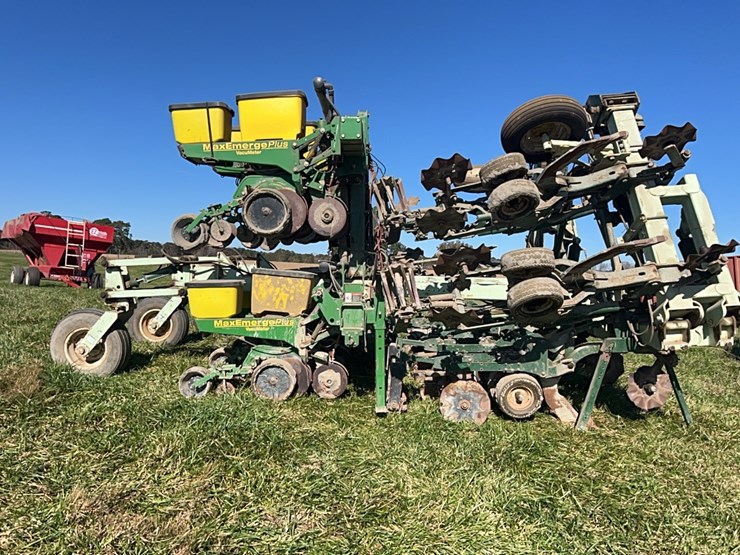 john-deere-1720-image-17