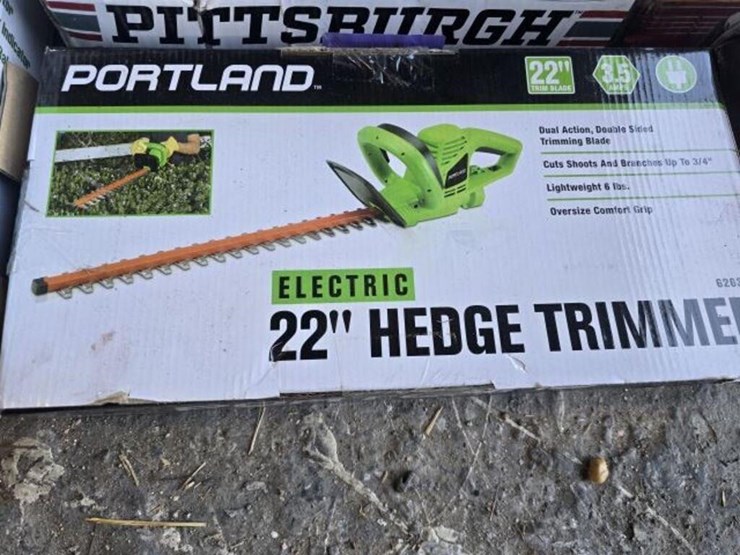 portland-22in-electric-hedge-trimmer-image-1