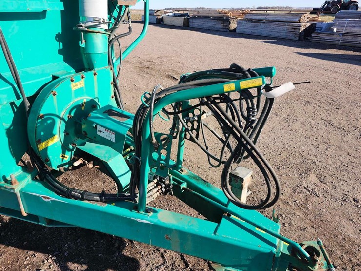 2013-gea-houle-7300-manure-tanker-image-7