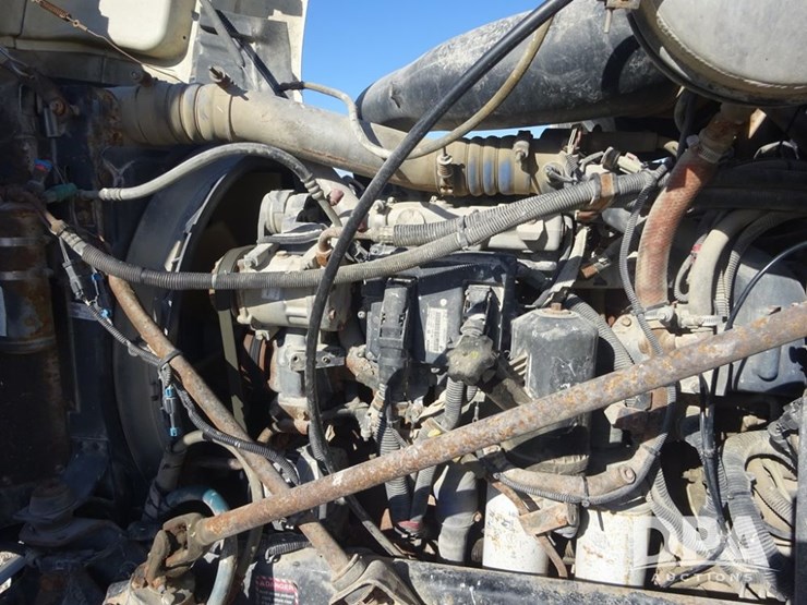 2004-mack-vision-dry-tender-truck-(pz14165,-unit-17539)-image-88