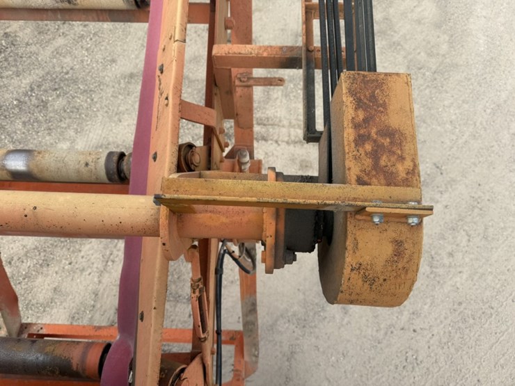 john-deere-8-image-44