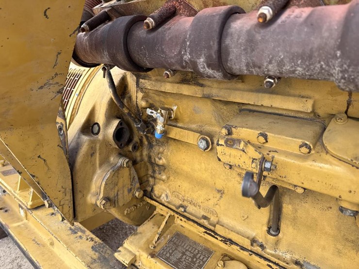 caterpillar-545-kw-image-9