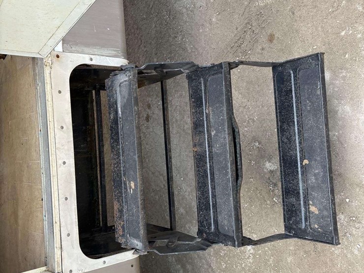 2004-fleetwood-wilderness-advantage-365-bsqs-38ft-t/a-5th-wheel-travel-trailer-image-15