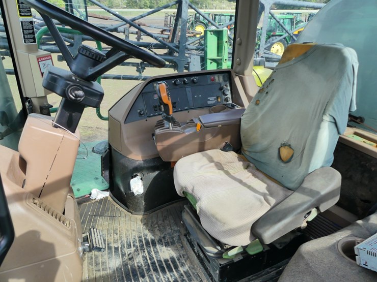 2004-john-deere-4720-image-13