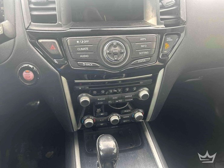 2018-nissan-pathfinder-image-28