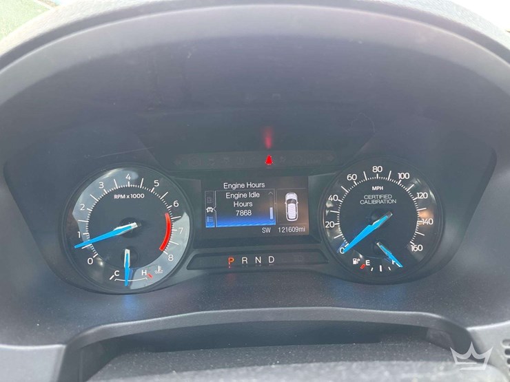 2017-ford-explorer-image-12