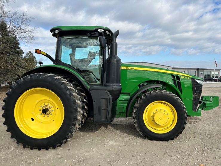 2014-john-deere-8270r-image-2