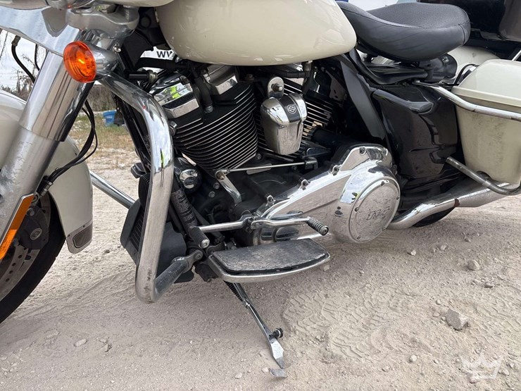 2019-harley-davidson-image-15