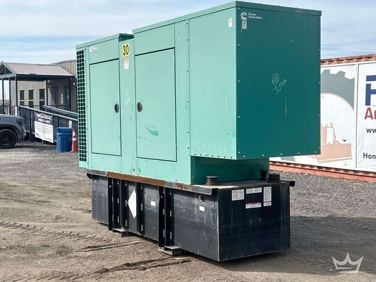 2013-cummins-dsgab-125kw-standby-diesel-generator-image-1