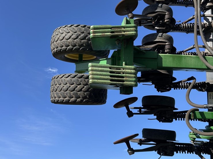 john-deere-1890-image-75