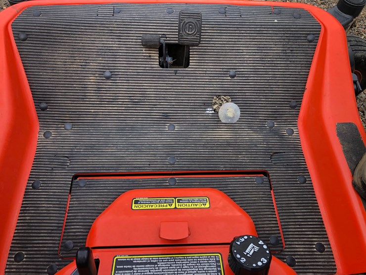 kubota-zg222-image-9