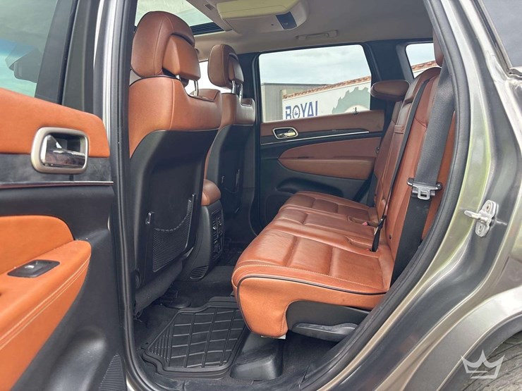 2012-jeep-grand-cherokee-image-17