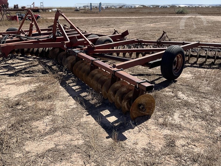 international-490-image-3