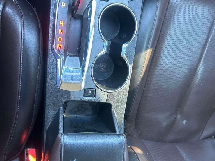 2014-gmc-terrain-suv-image-17