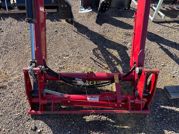 case-ih-l550-image-5