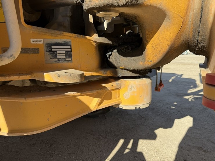 2020-volvo-a45g-image-21