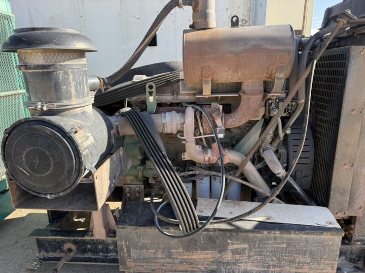 #1915-•-volvo-penta-twin-disc-pto-generator-image-14