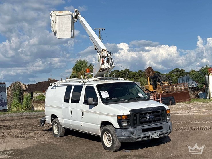 2008-ford-e350-image-2