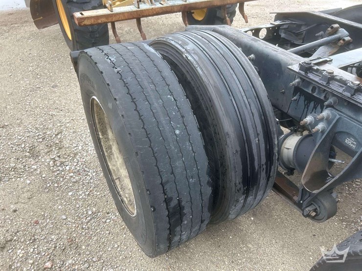 2012-international-prostar-image-27