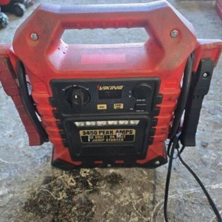 Viking 12 Volt Jump Starter 3400 Peak Amp