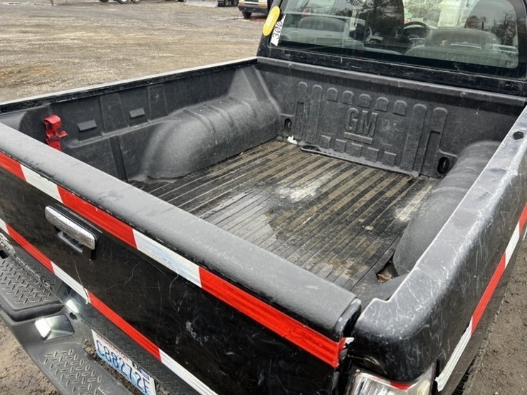 2012-chevrolet-colorado-lt-image-21