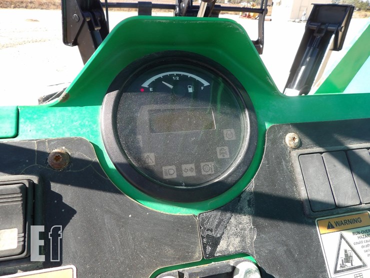 2017-sky-trak-10042-image-9