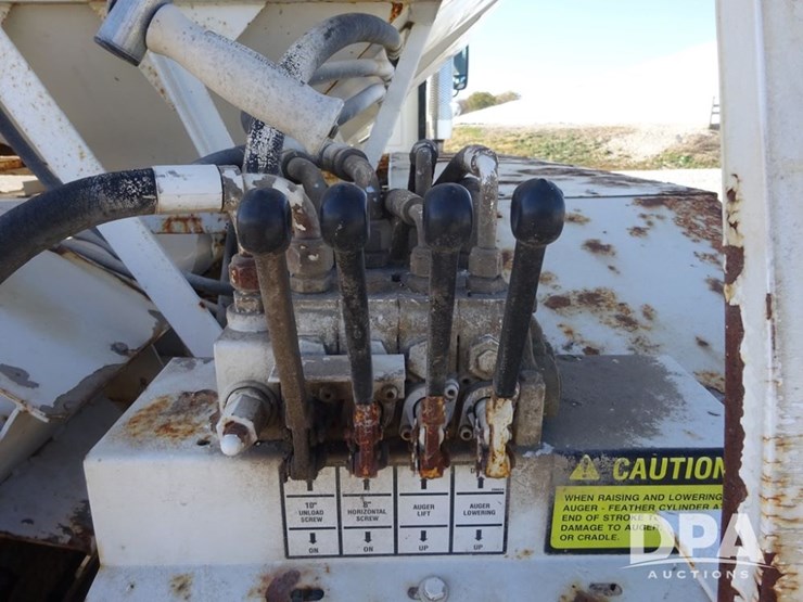 2004-mack-vision-dry-tender-truck-(pz14165,-unit-17539)-image-73