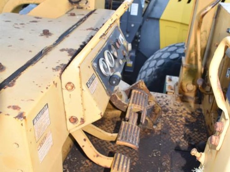 komatsu-d75-image-15