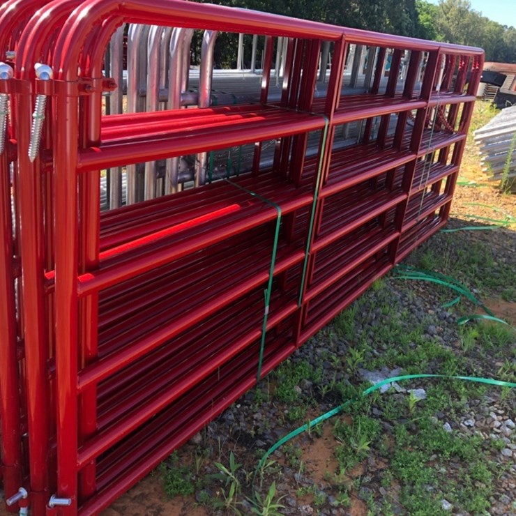 #7A • 12’ RED GATE