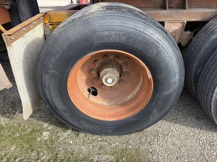 cedarapids-5x16-image-90