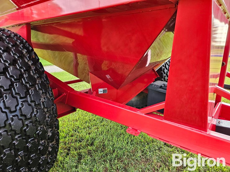 2015-unverferth-8250-image-20