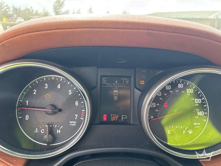 2012-jeep-grand-cherokee-image-11