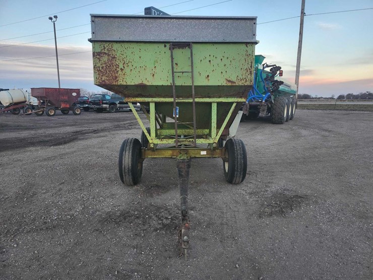 gravity-wagon-image-14