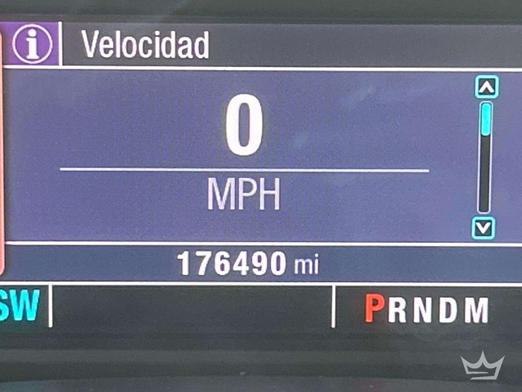 2014-chevrolet-silverado-4x4-crew-cab-pickup-truck-image-5