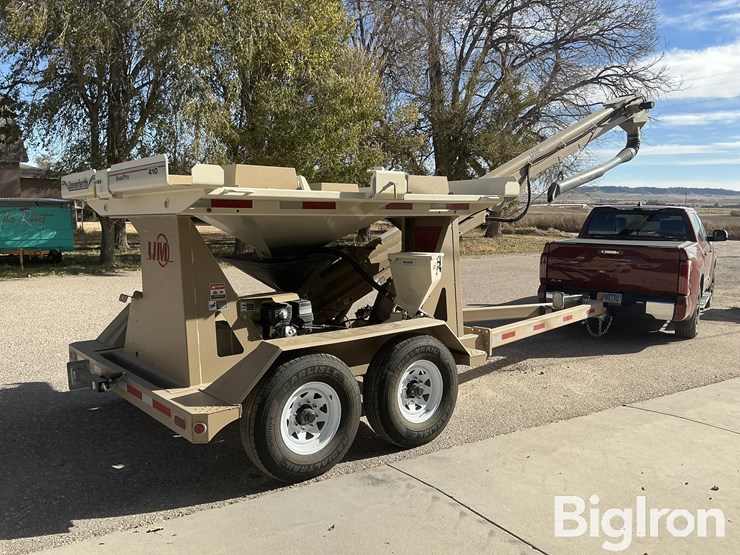 unverferth-seed-pro-410-4-box-seed-tender-image-5