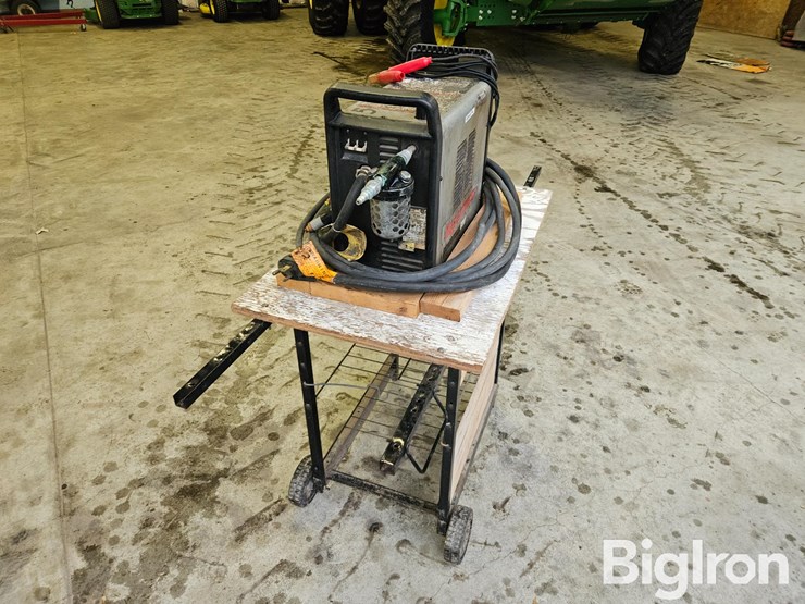 hypertherm-plasma-cutting-system-image-5