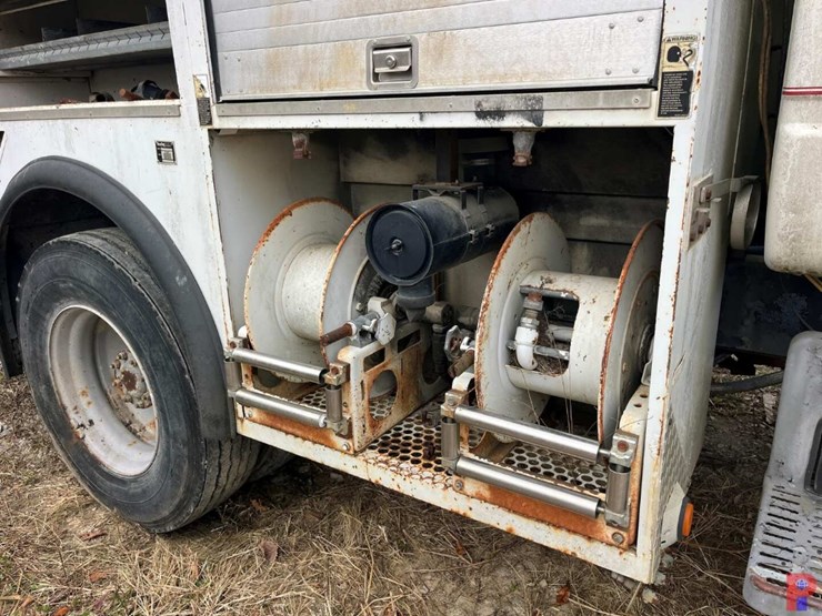 1997-caterpillar-3116-image-4