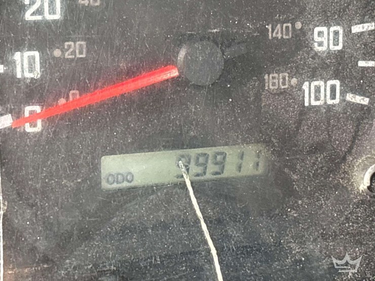 2008-isuzu-npr-image-6