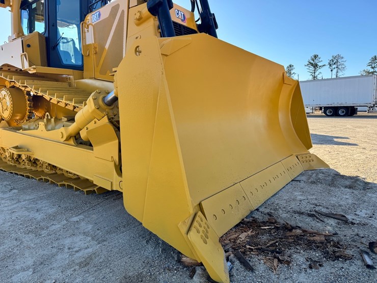 2019-caterpillar-d8t-image-33