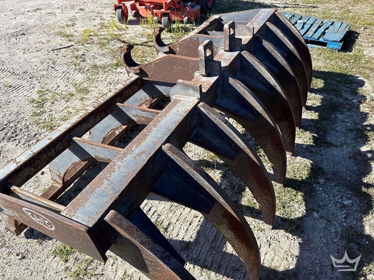 pemberton-5460-loader-root-rake-image-4