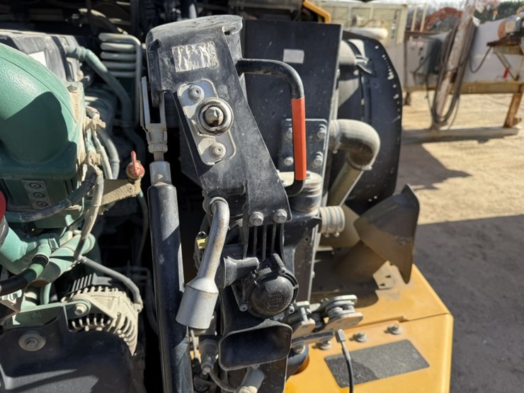 2020-volvo-a45g-image-71