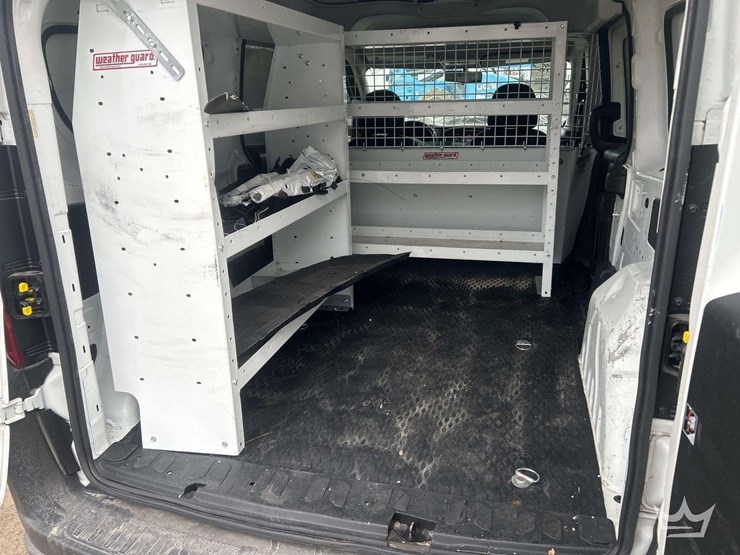 2021-ram-promaster-city-image-27