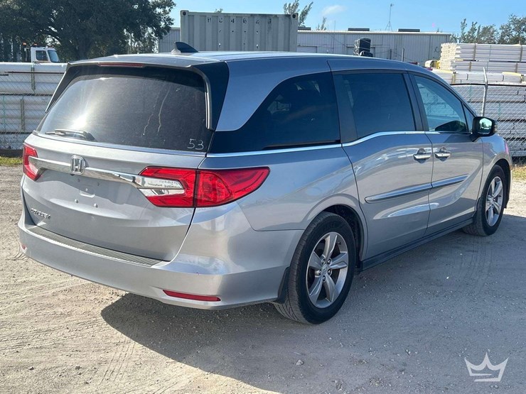 2018-honda-odyssey-image-2