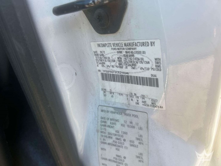 2012-ford-f550-image-5