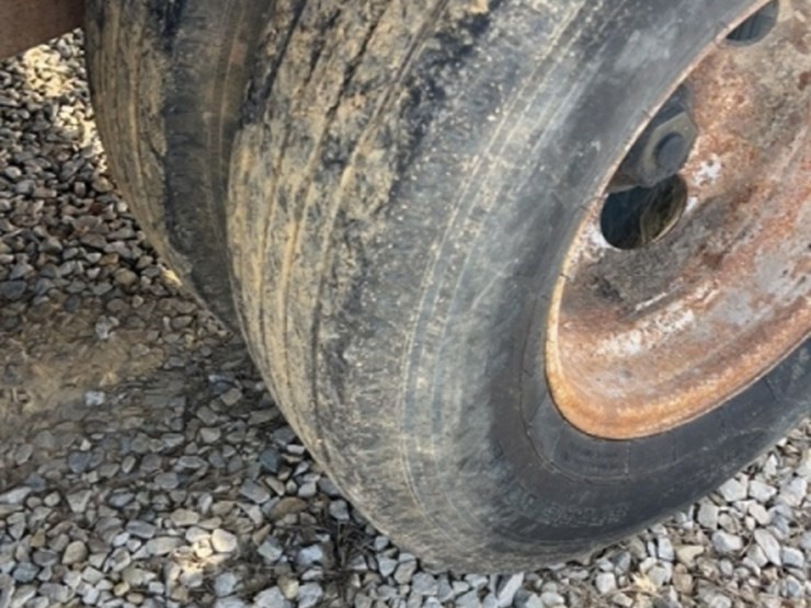 2008-lawrimore-25ft-image-8