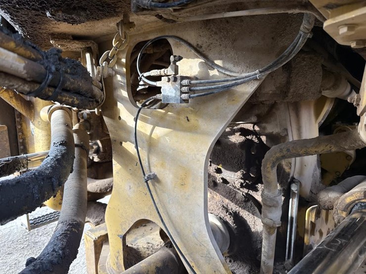 2010-caterpillar-980h-image-14