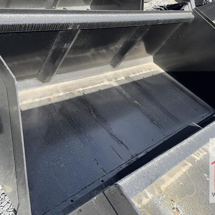 100" EXTREME DUTY LITTER BUCKET