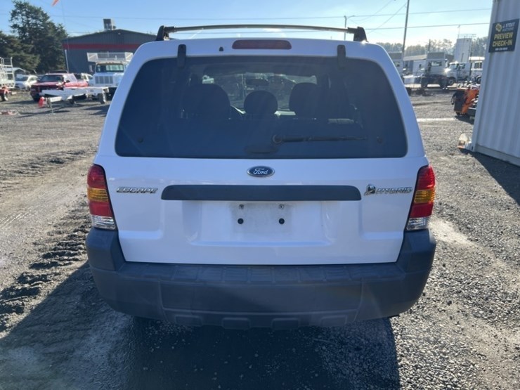 2006-ford-escape-hybrid-image-5