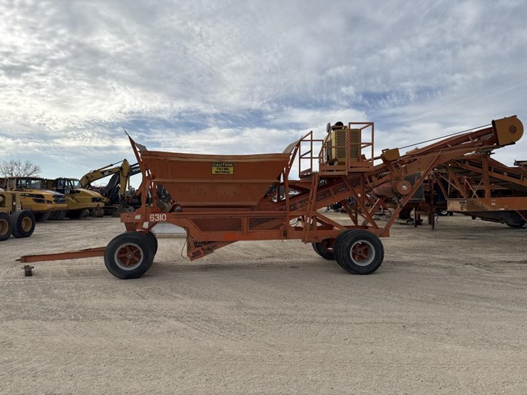 john-deere-8-image-2